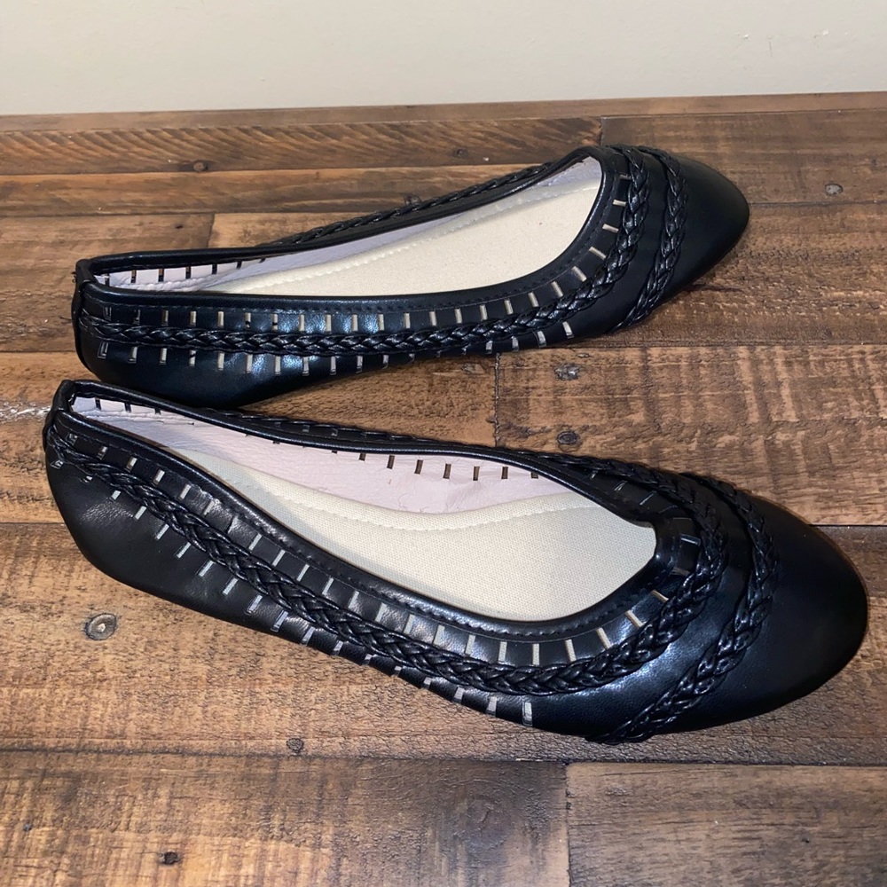 Black Woven CINAK Flats